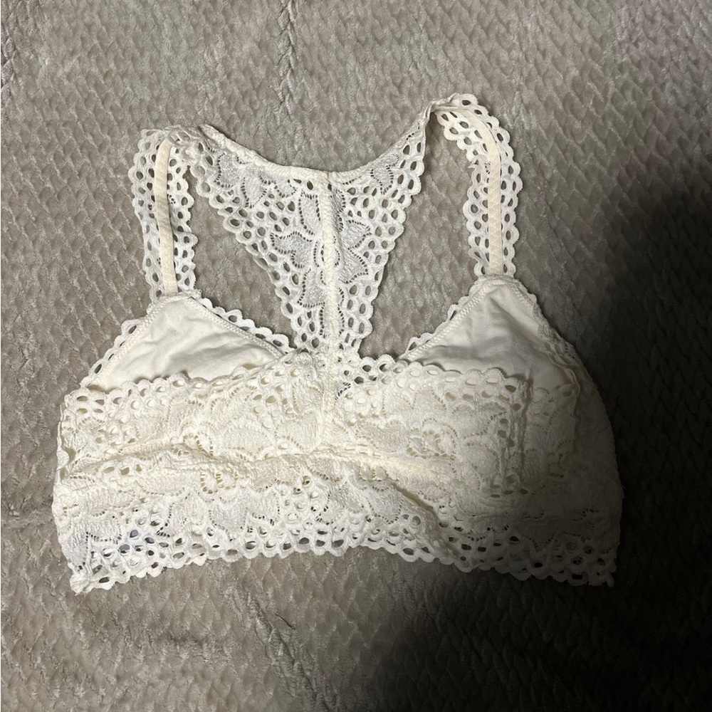Bralette - Picture 2 of 3